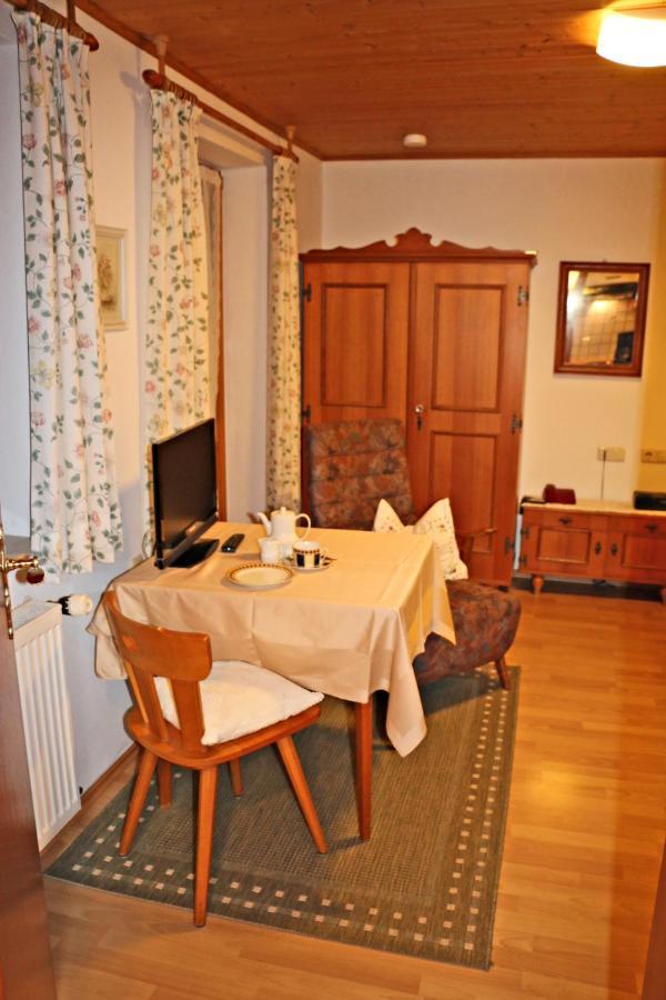 Appartementhaus Elisabeth Winklhofer Bad Füssing Szoba fotó